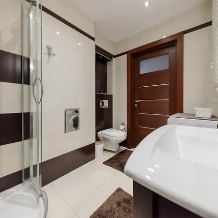 Near The Us Embassy アパート *