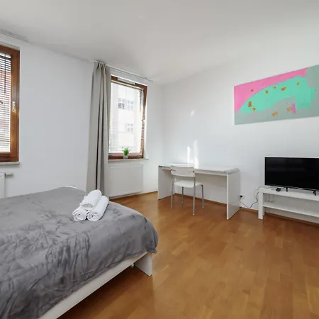 Near The Us Embassy *